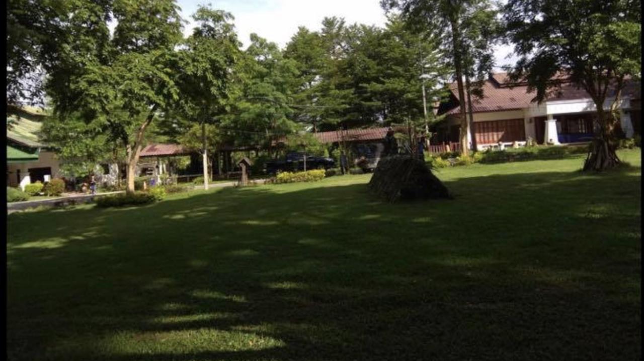 Inthanon Riverside Resort Chom Thong Exterior photo